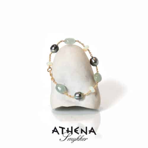 Guld armbånd med cabochonslebne aquamariner, opaler og tahiti perler
