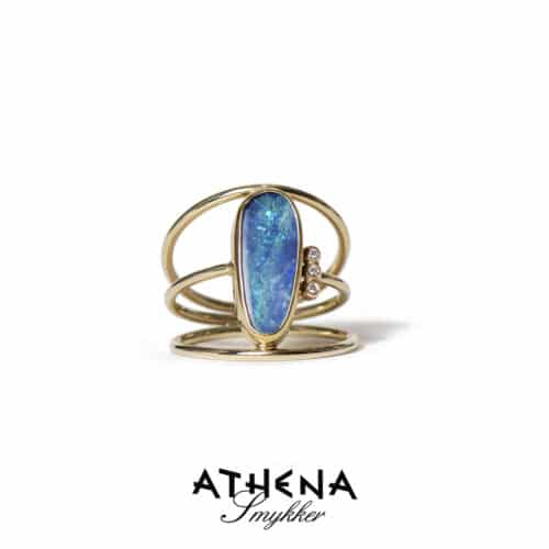 Tredelt guld ring med opal og brillanter